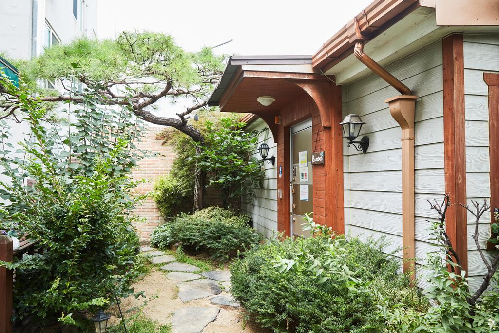 Haha Guesthouse Itaewon Seoel Buitenkant foto
